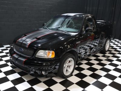 2000 Ford F-150 SVT Lightning