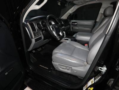 2016 Toyota Sequoia