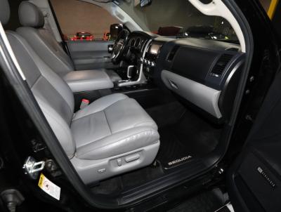 2016 Toyota Sequoia