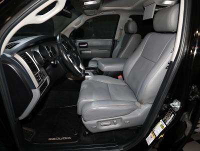2016 Toyota Sequoia