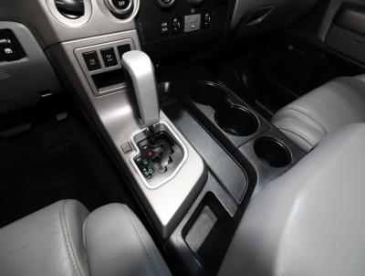 2016 Toyota Sequoia