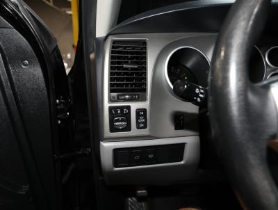 2016 Toyota Sequoia