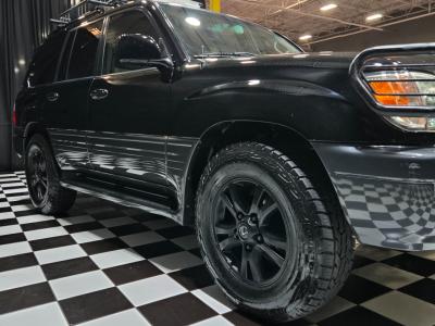 2004 Lexus LX 470