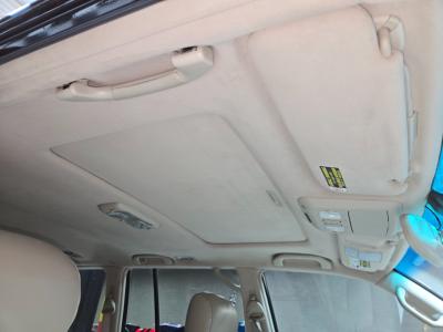 2004 Lexus LX 470