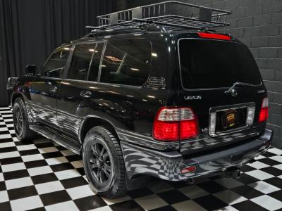 2004 Lexus LX 470