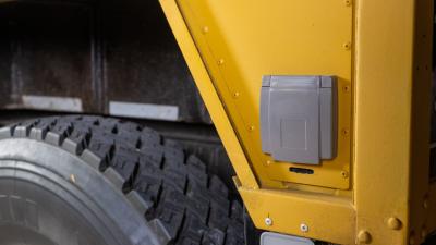 1977 Land Rover 101 Forward Control "Survival Truck"
