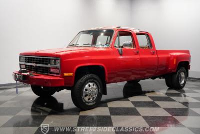 1990 Chevrolet K3500  Custom Deluxe Crew Cab 4x4