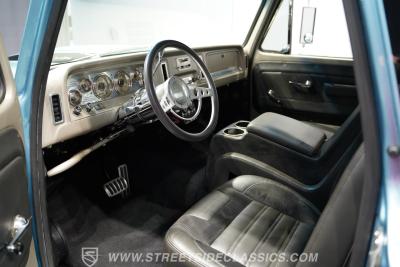 1964 Chevrolet C30 Dually