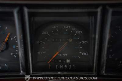 1988 Lincoln Town Car Signature Series