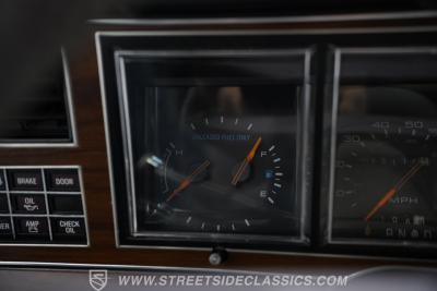 1988 Lincoln Town Car Signature Series