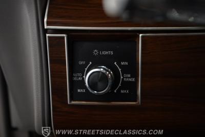 1988 Lincoln Town Car Signature Series