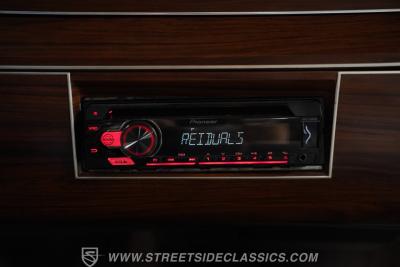 1988 Lincoln Town Car Signature Series