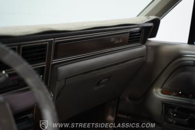 1988 Lincoln Town Car Signature Series
