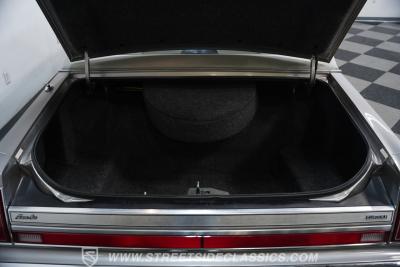 1988 Lincoln Town Car Signature Series