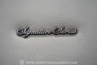 1988 Lincoln Town Car Signature Series