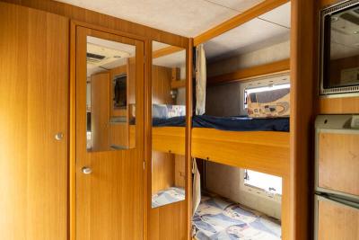 2004 Mercedes - Benz Sprinter