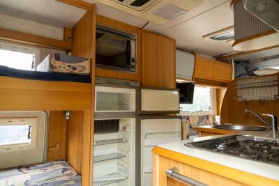 2004 Mercedes - Benz Sprinter