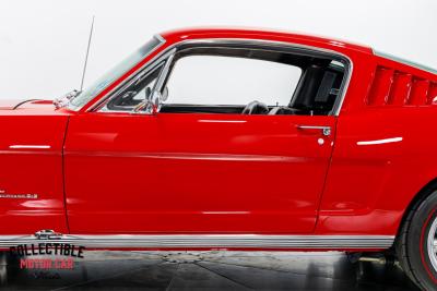 1965 Ford Mustang Restomod