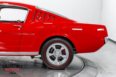 1965 Ford Mustang Restomod