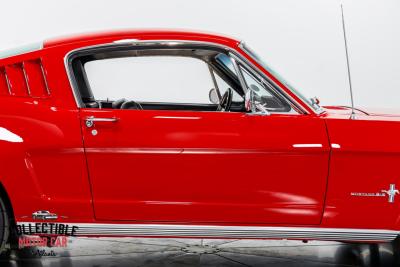 1965 Ford Mustang Restomod