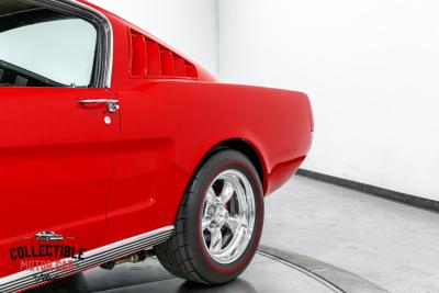 1965 Ford Mustang Restomod