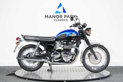 2015 Triumph Bonneville T100