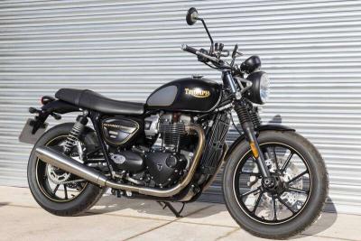2021 Triumph BONNEVILLE STREET TWIN GOLD LINE