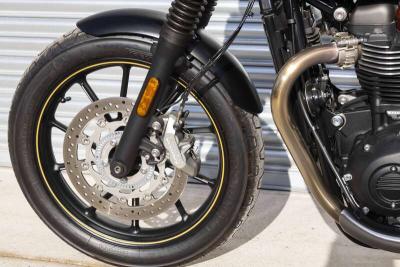 2021 Triumph BONNEVILLE STREET TWIN GOLD LINE