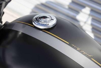 2021 Triumph BONNEVILLE STREET TWIN GOLD LINE