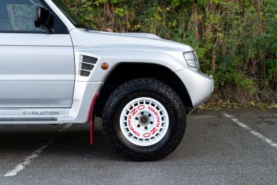 1999 Mitsubishi PAJERO