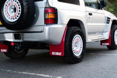 1999 Mitsubishi PAJERO
