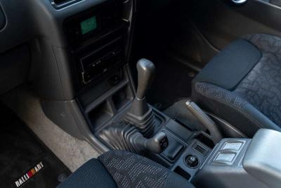 1999 Mitsubishi PAJERO