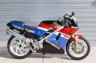 1988 Honda VFR400R