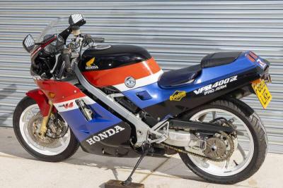 1988 Honda VFR400R