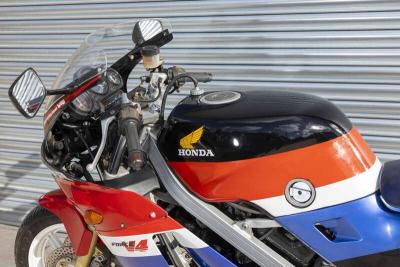 1988 Honda VFR400R