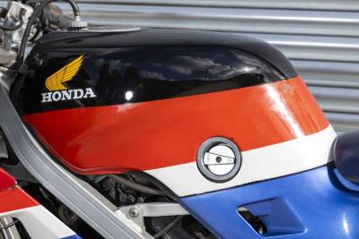 1988 Honda VFR400R