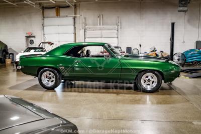 1969 Chevrolet Camaro SS Tribute