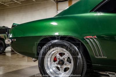1969 Chevrolet Camaro SS Tribute