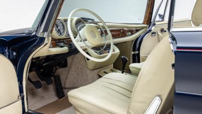 1971 Mercedes - Benz 280 SE 3.5 Coupe