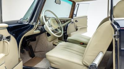 1971 Mercedes - Benz 280 SE 3.5 Coupe