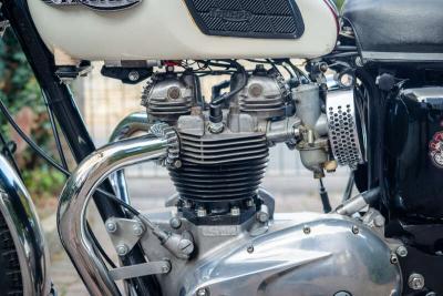 1969 Triumph T120