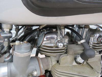 1961 Triumph T120R BONNEVILLE