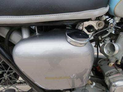 1961 Triumph T120R BONNEVILLE