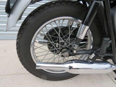 1961 Triumph T120R BONNEVILLE