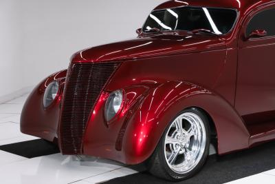 1937 Ford Custom