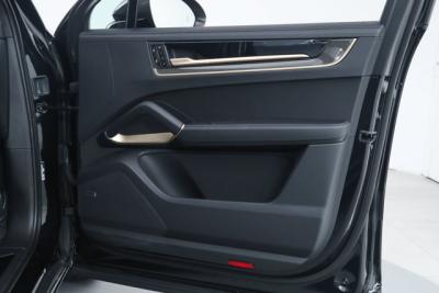 2026 Porsche Cayenne Coupe