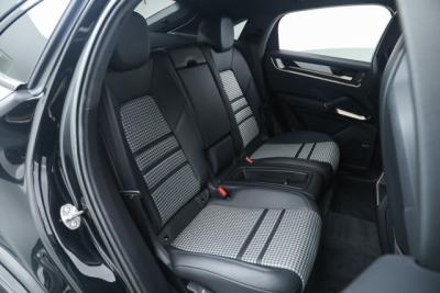 2026 Porsche Cayenne Coupe