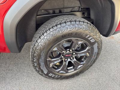 2025 GMC Canyon