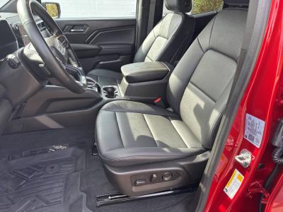 2025 GMC Canyon