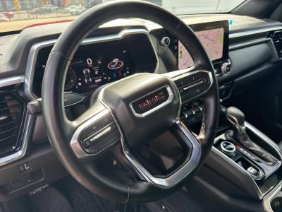 2025 GMC Canyon